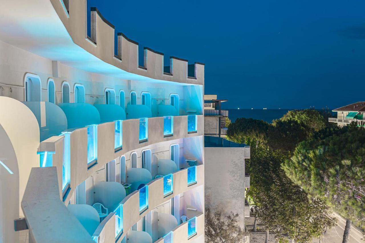 Hotel Schiller Червия Экстерьер фото