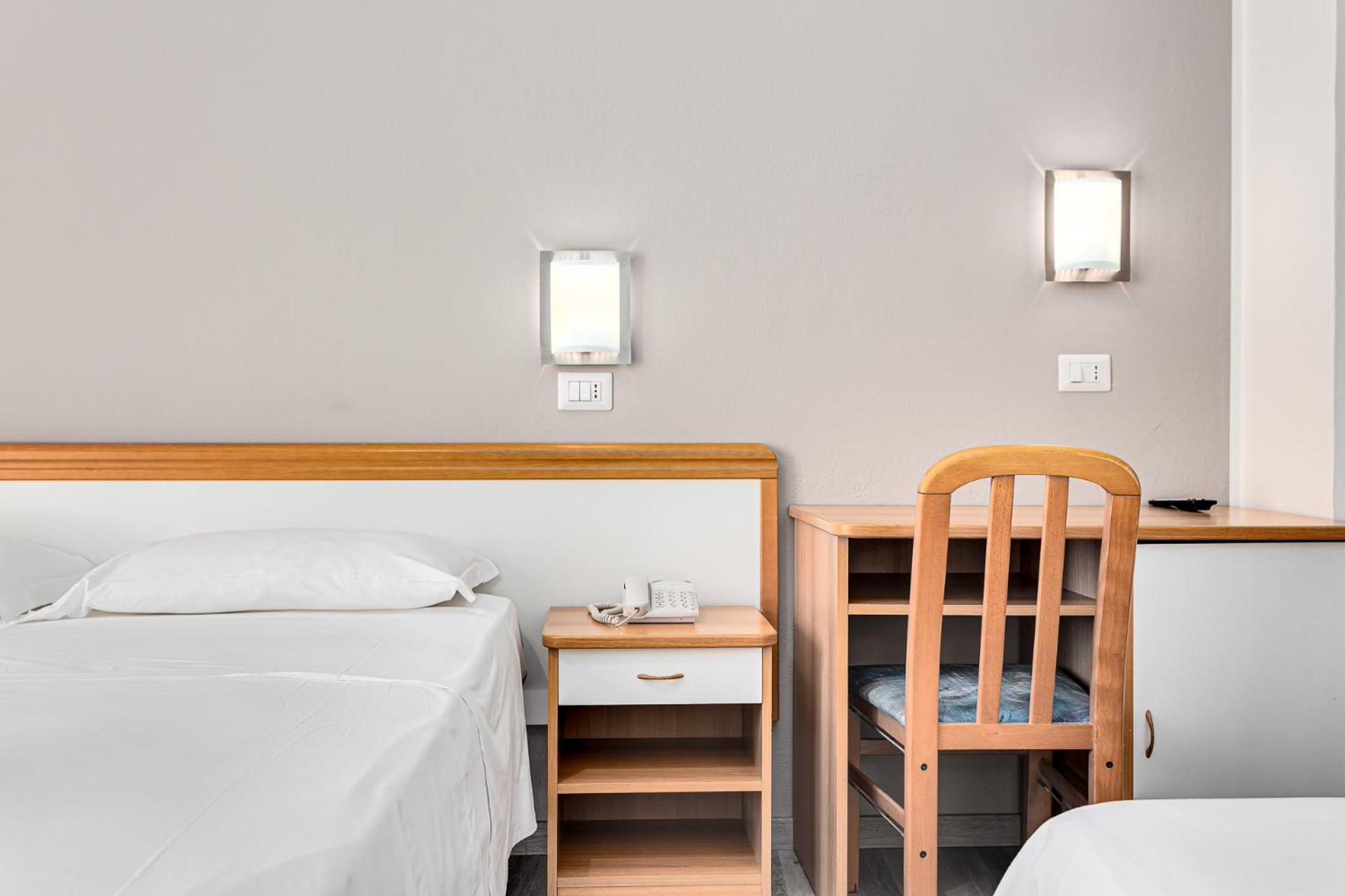Hotel Schiller Червия Экстерьер фото